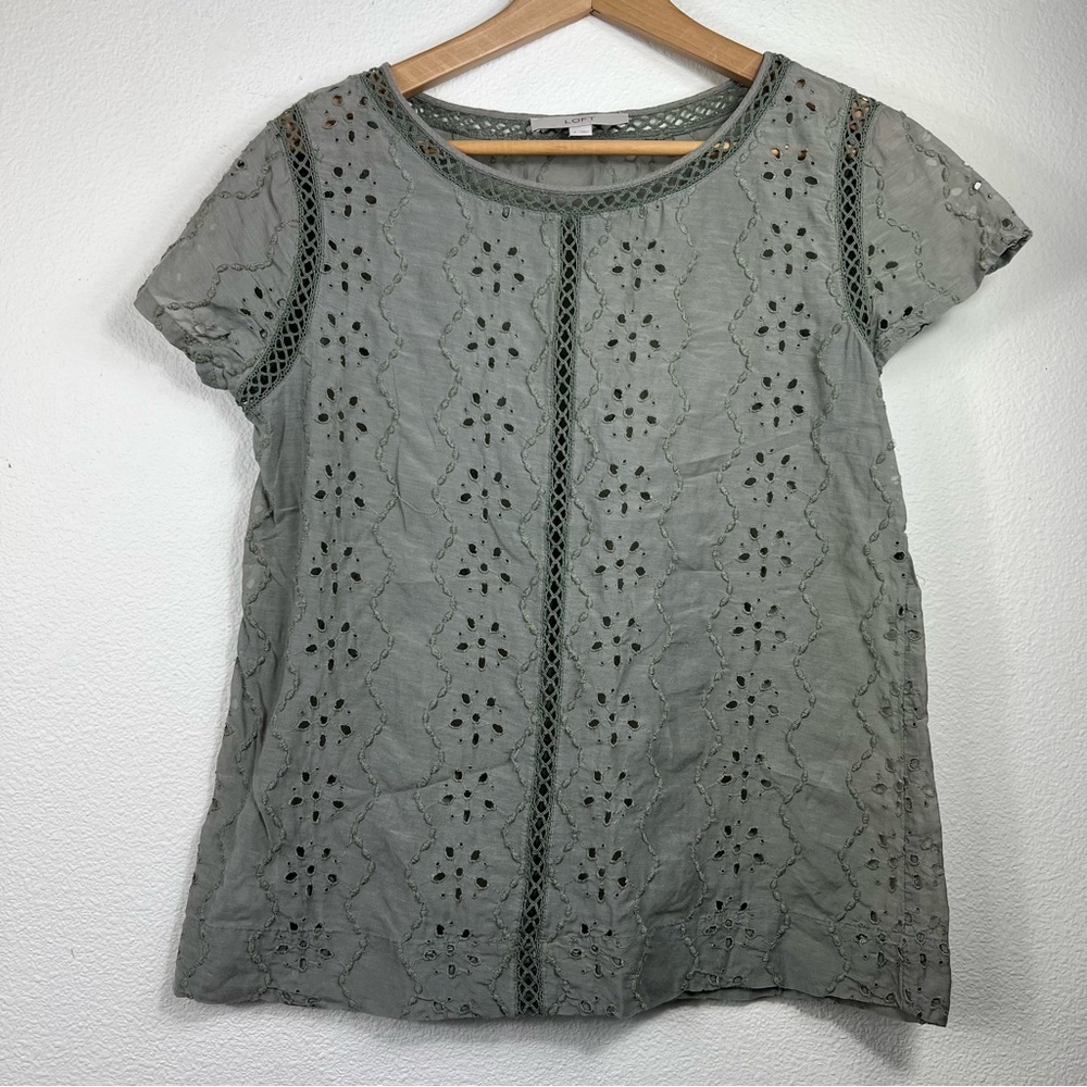 Loft Eyelet Olive Green Eyelet Women's Short Sleeve Top Size Small